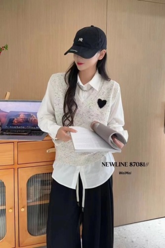 Lapel shirt, knitted vest, two-piece top, European station winter clothing, 2024 new European women's clothing trend