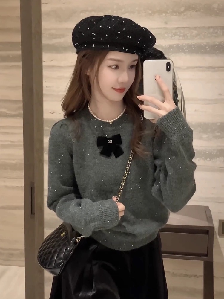 High-end temperament round neck long-sleeved sweater for women autumn and winter new style lazy loose slim inner top