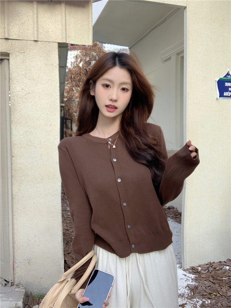 Real shot ~ Soft spring, autumn and winter knitted basic solid color round neck autumn and winter long-sleeved sweater cardigan for women