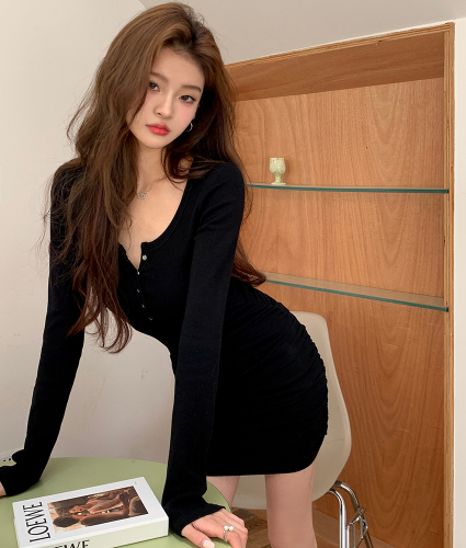 Actual shot of 2024 spring new hot girl sexy waist dress female tight hip-hugging bottoming skirt