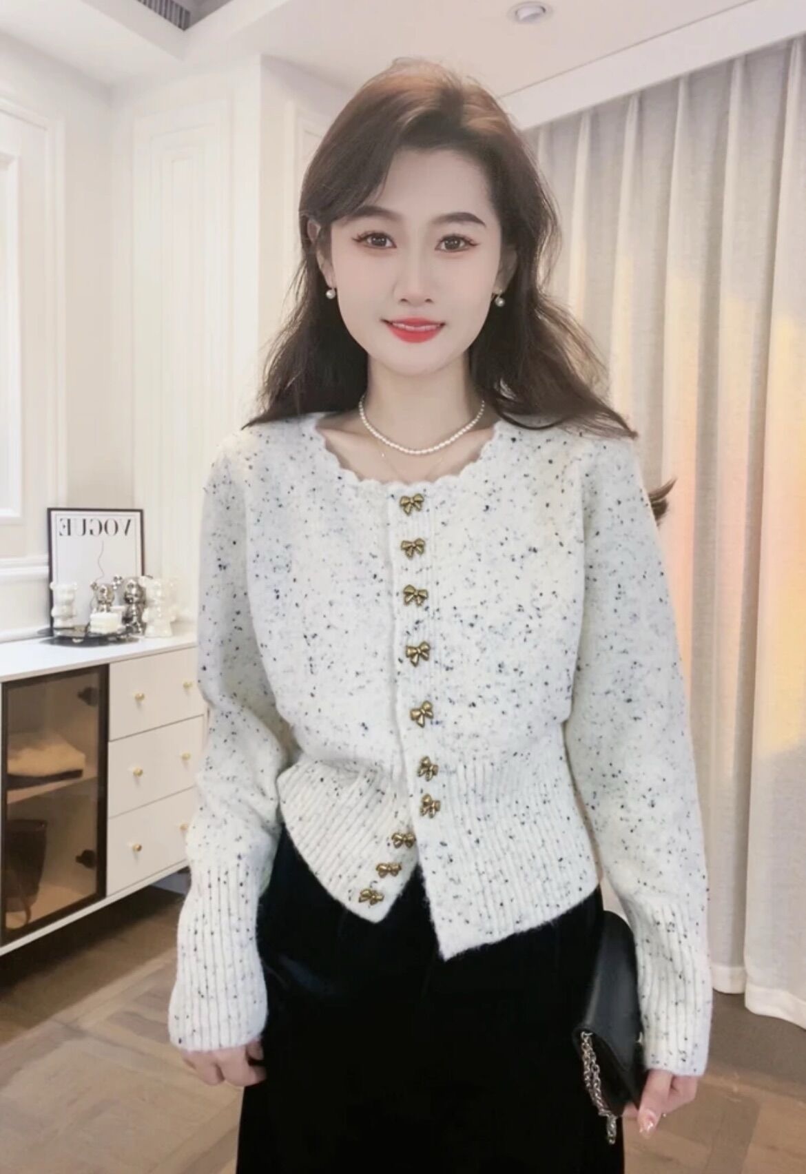 十三行女2023秋冬新款蝴蝶系扣圓領拼色寬鬆顯瘦長袖毛針織衫上衣