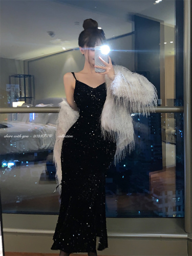 Actual shot of sexy sequined atmosphere dress, New Year's banquet festival shirt, furry cardigan