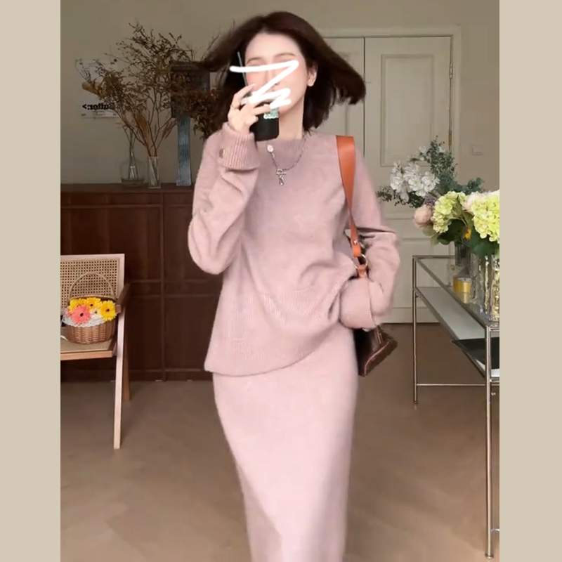 2023新款小香法式風深冬裝搭配一整套女秋冬季針織內搭兩件套裝裙