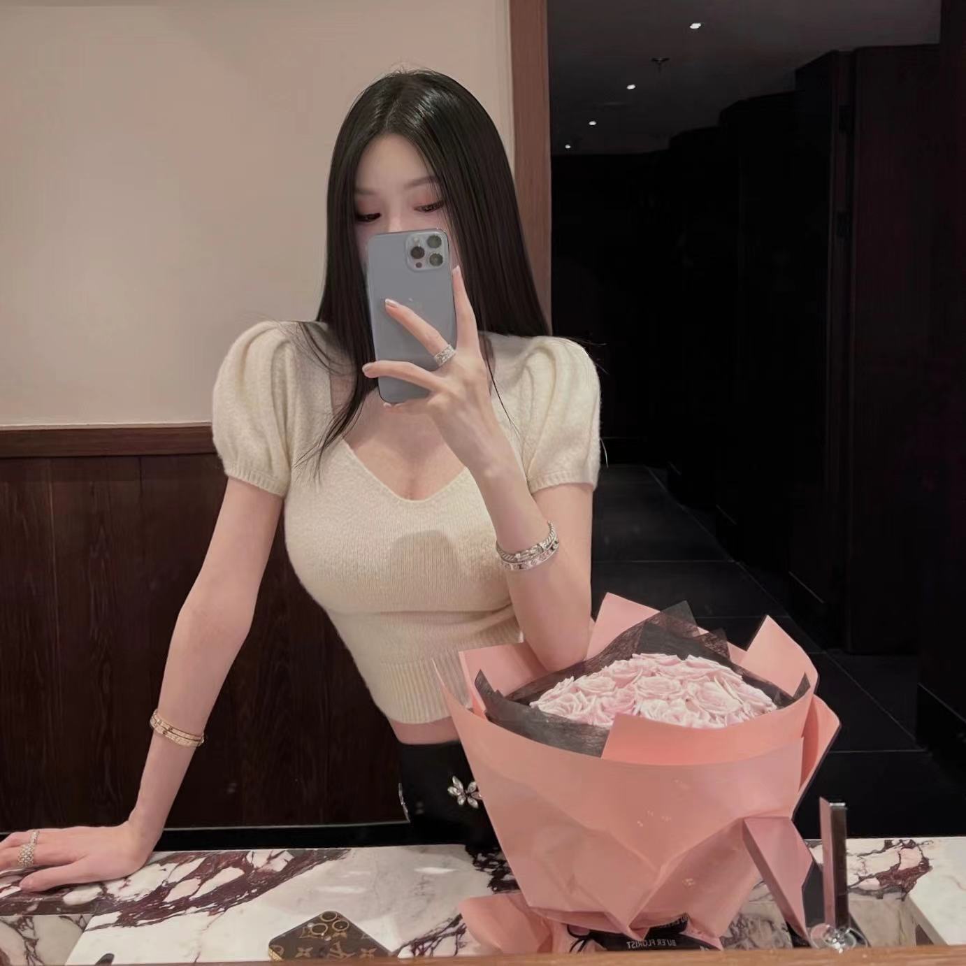 FBB limit秋季新款顯瘦大領口泡泡袖溫柔康寶萊羊絨短袖毛衣女