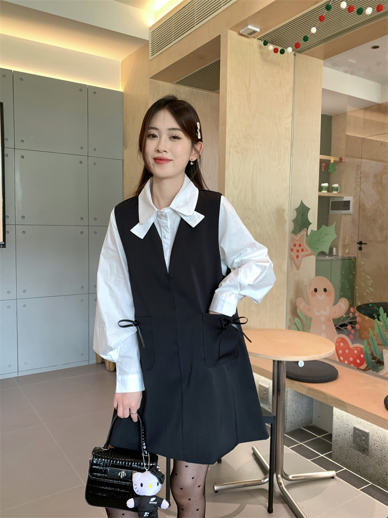Actual shot of leather bow tank top, autumn and winter snow cap mousse white shirt, women's two-piece set