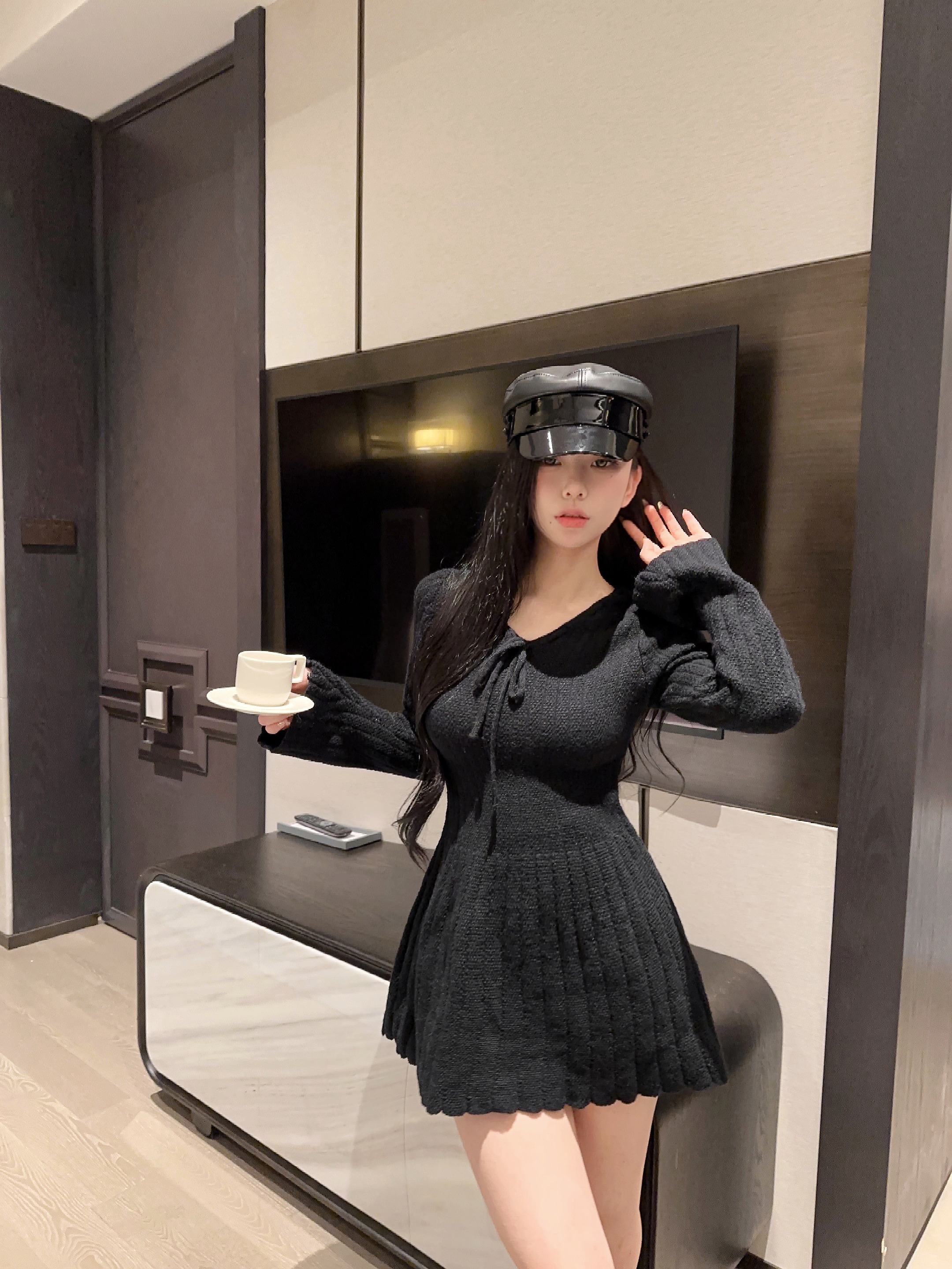 實拍~v領針織連衣裙女純欲芭蕾風系帶裙修身收腰蓬蓬a字短裙