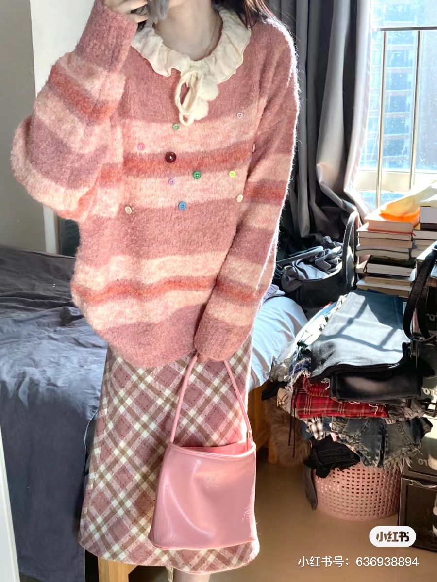 Niche 彩虹條紋提花圓領毛衣女秋冬季慵懶風寬鬆套頭針織衫