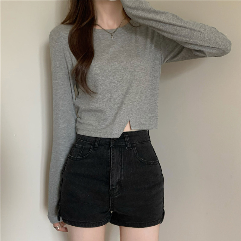 Milk silk bottoming shirt for women in autumn and winter with long-sleeved T-shirt design hot girl short top