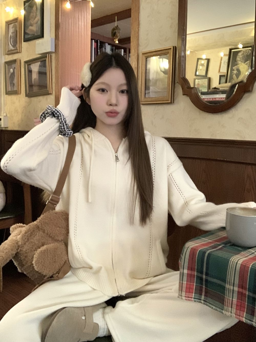 實拍三標齊糯糯編織鏤色連帽針織上衣女