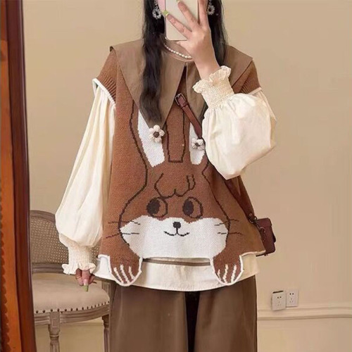 kumikumi甜美风卡通兔子刺绣针织马甲背心女装秋季宽松不规则上衣