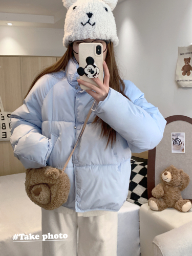 Real shot of cotton-padded jacket for women, short thickened down-padded jacket for women, Korean style sweet bread jacket, student cotton-padded jacket