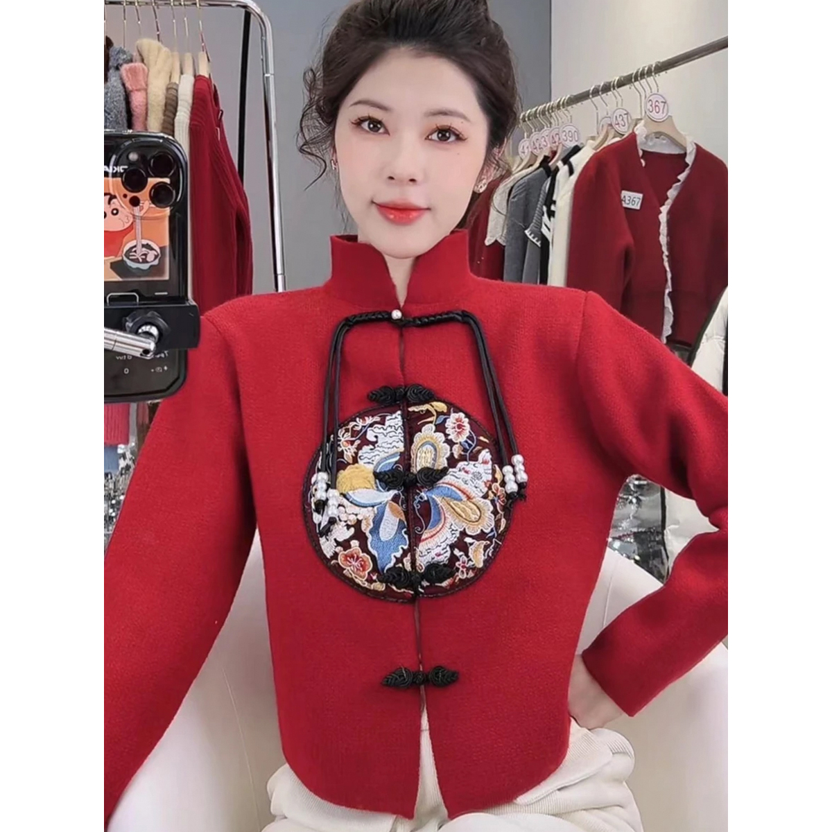 新中式盤扣重工刺繡紅色毛衣女2023秋冬季時尚設計感立領開衫外套