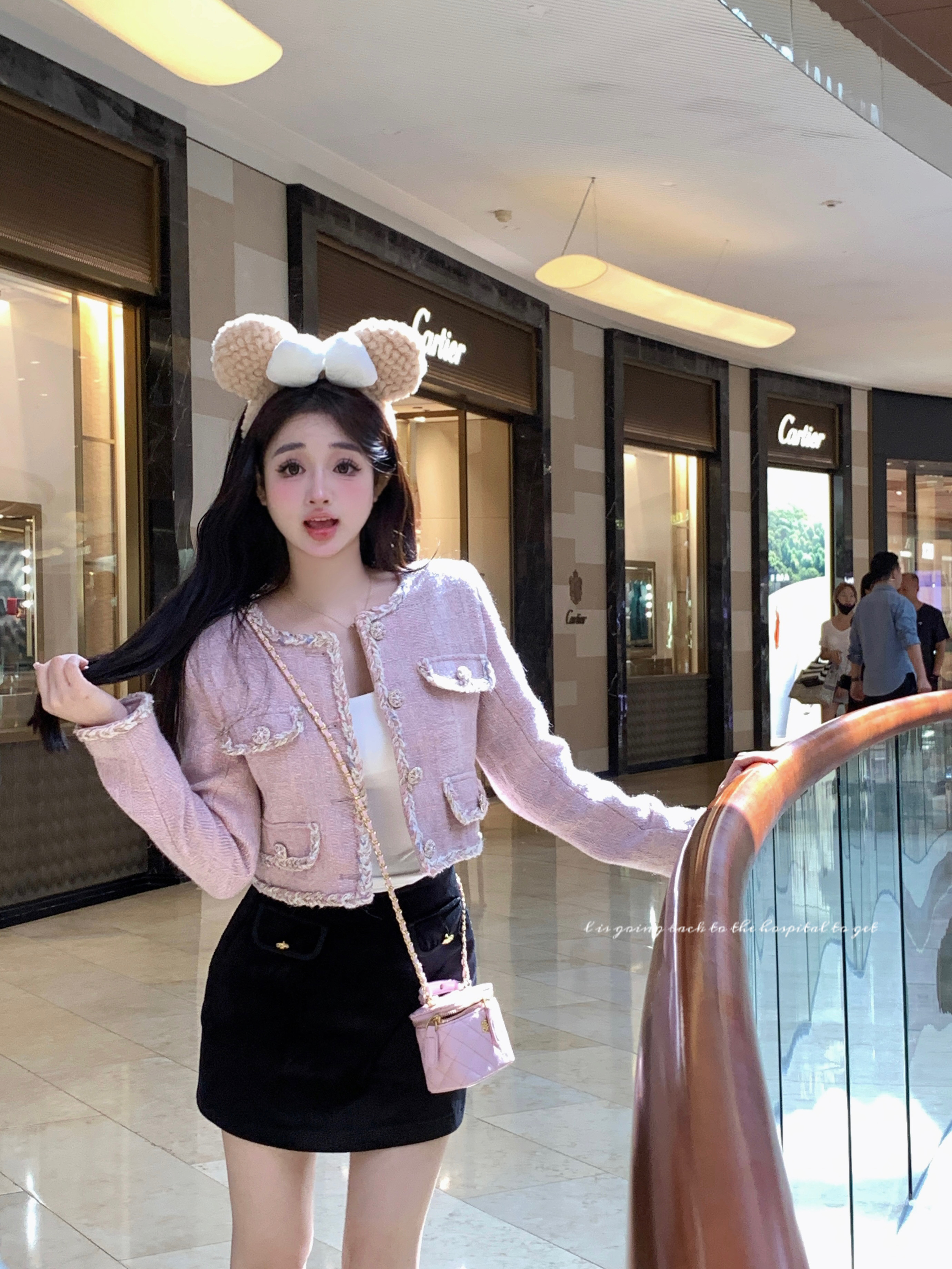 Actual shot of golden pink exquisite small fragrant style short coat for women new niche design