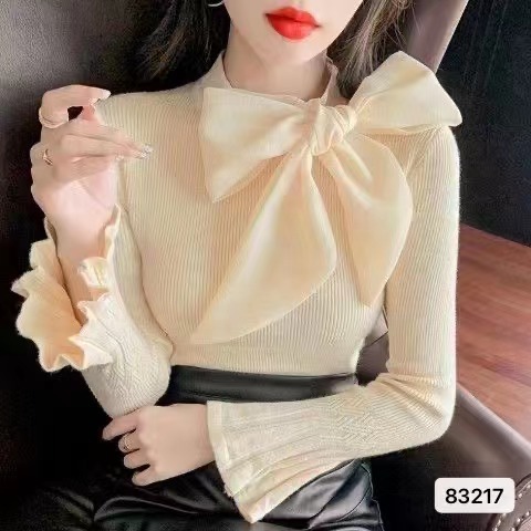2023秋冬新款設計感法式溫柔風系帶蝴蝶結喇叭袖上衣女