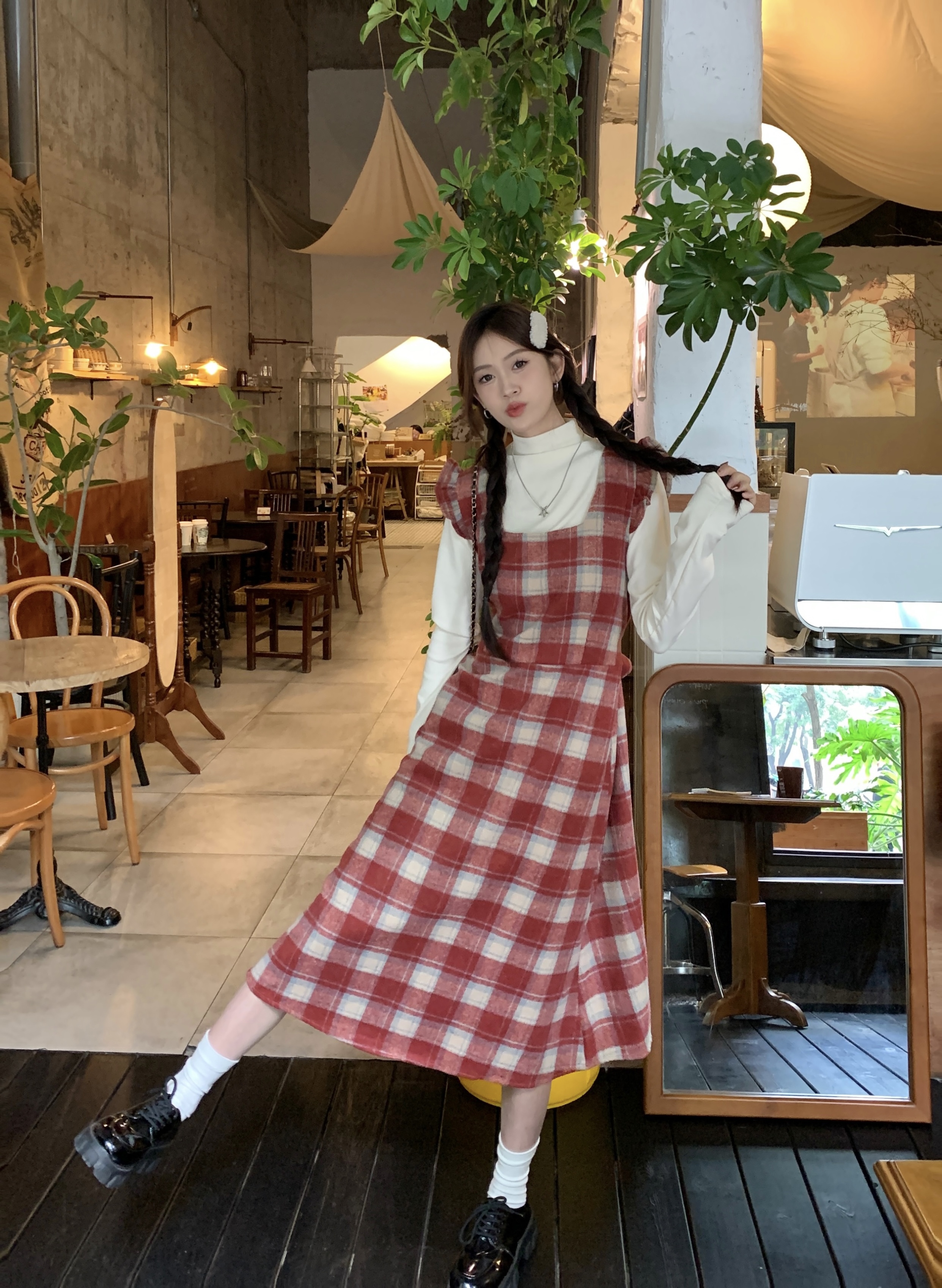Real shot suit half turtleneck long sleeve bottoming shirt retro high waist fungus plaid suspender dress autumn