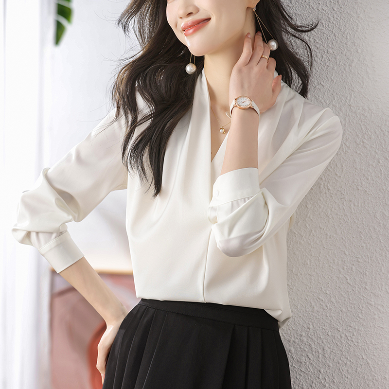 已出貨實拍長袖醋酸襯衣杏色緞面襯衫女士2024新款套頭百搭別致