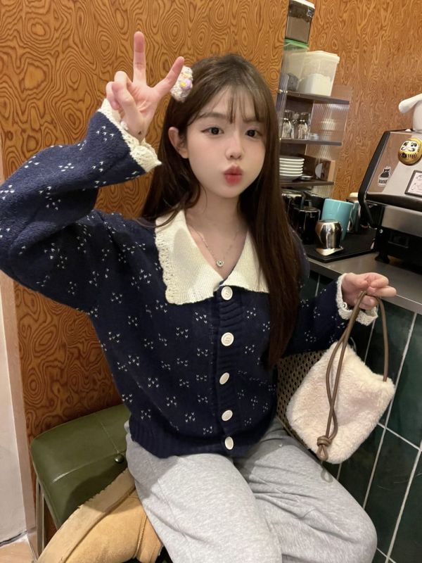 實拍三標齊減齡少女娃娃領毛衣小碎花加厚針織衫