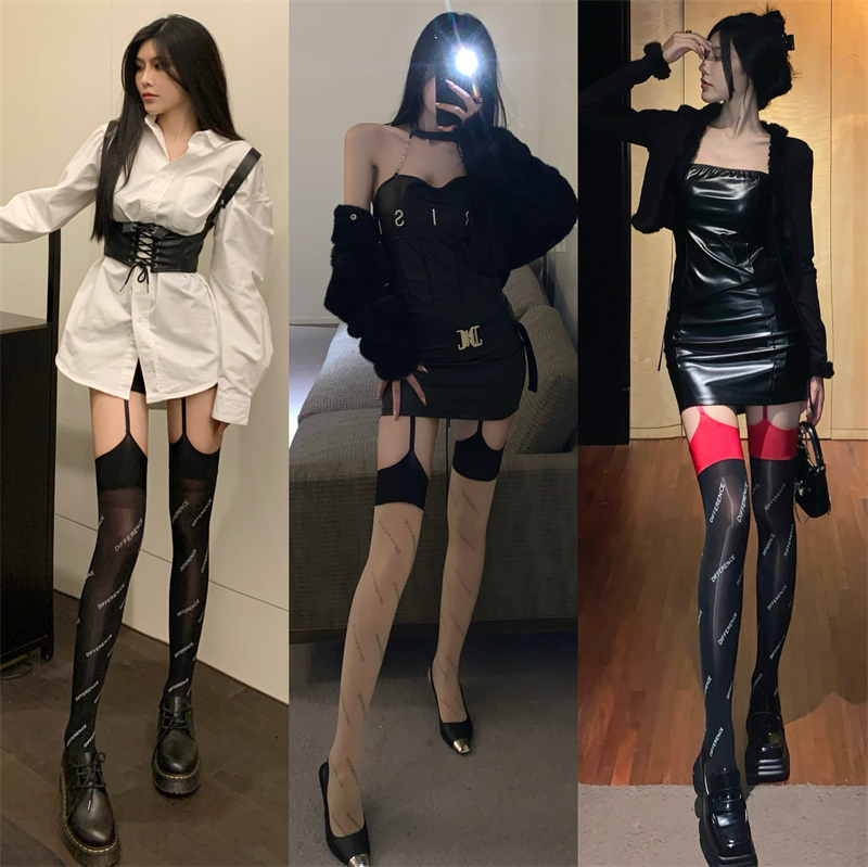 Real shot of horse oil stockings with letter garters, one-piece no-take-off black silk sexy hollow crotch stockings