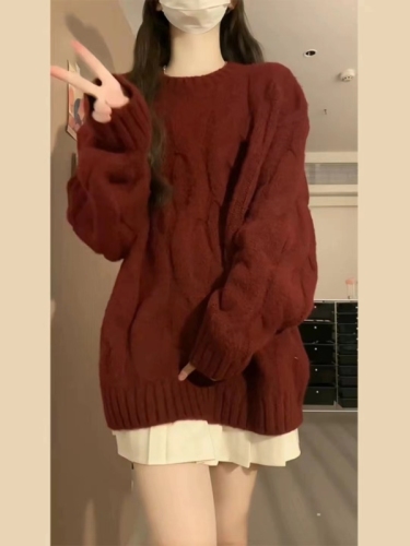 Lazy style fufu twist red sweater for women autumn and winter 2023 new loose thickened sweater inner wear