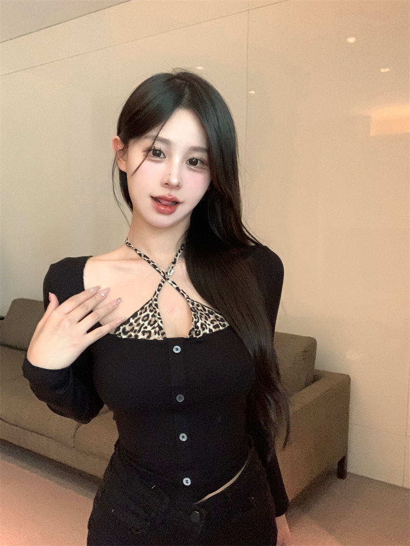 實拍 性感小野貓豹紋掛脖綁帶純欲上衣內搭打底上衣
