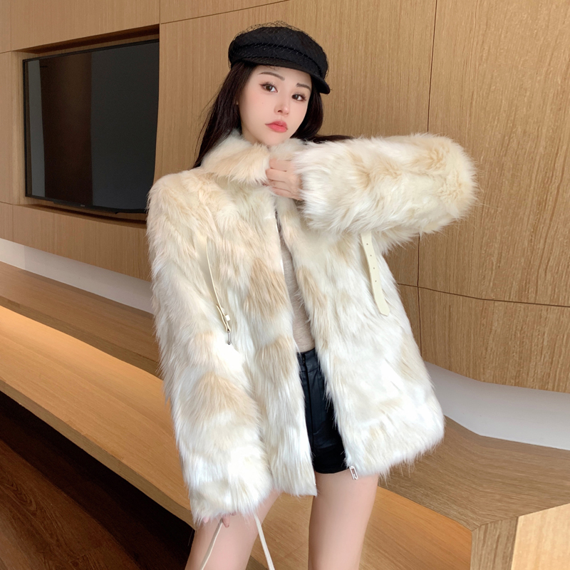 Real shot original retro mixed color long hair winter new fox fur top environmentally friendly high-end young style fur coat