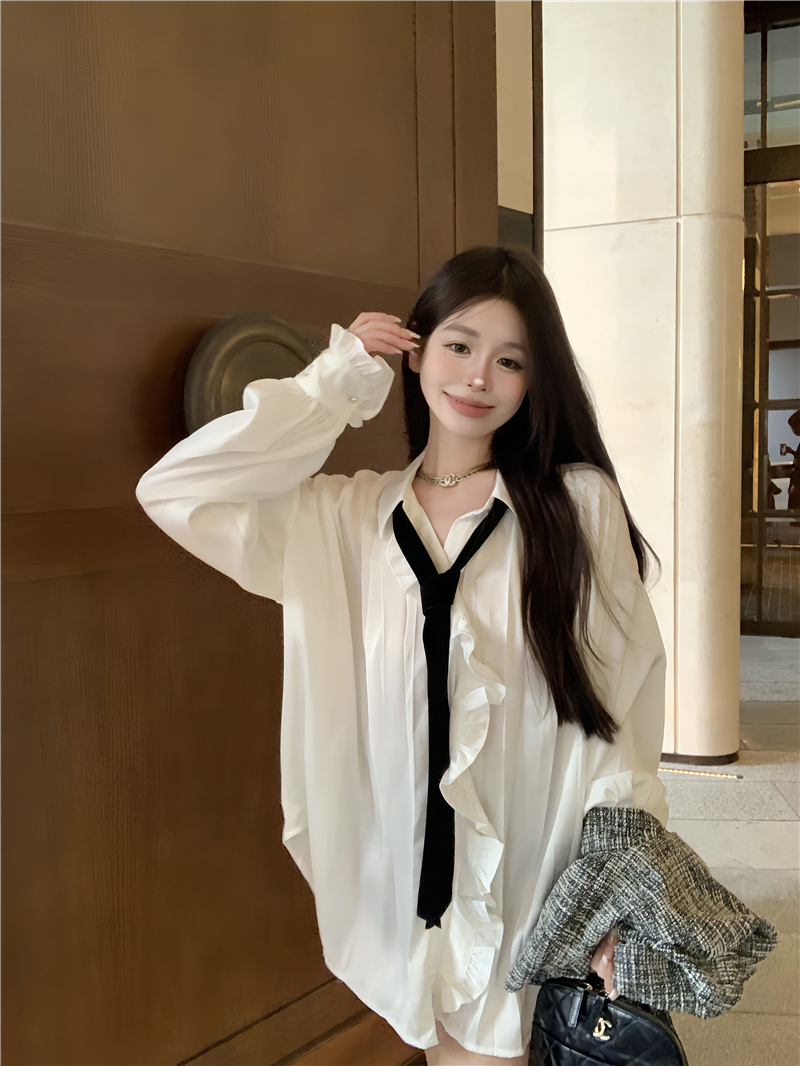 Actual shot~White satin shirt with earrings for women, versatile and versatile shirt top