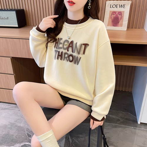 Real shot of Chinese cotton composite real super velvet thickened fake two-piece embroidered sweatshirt for women autumn and winter warm tops plus size women's clothing