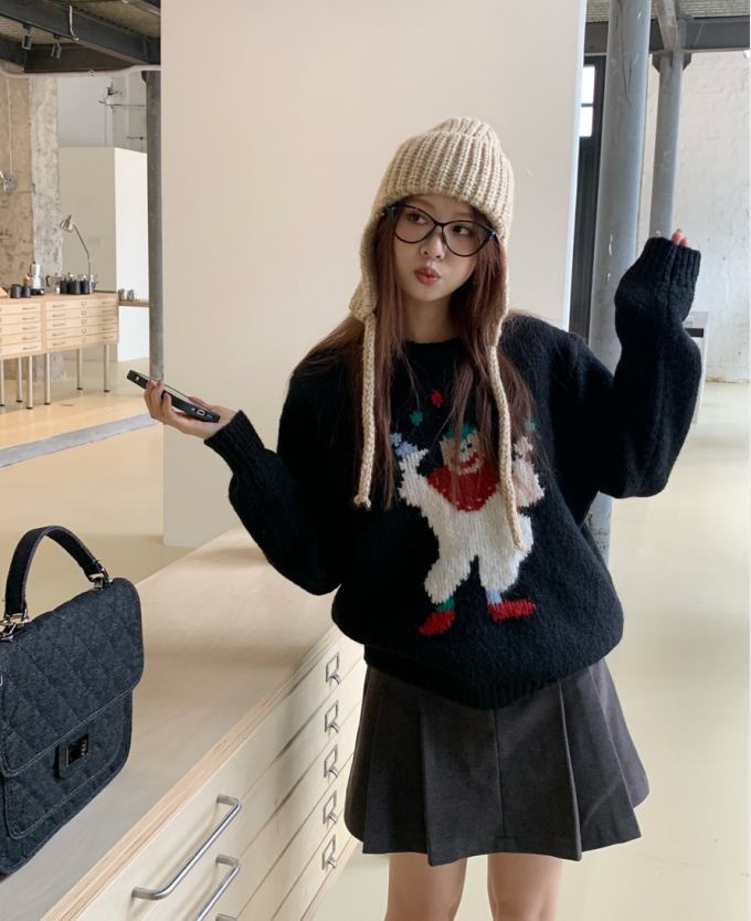 Real shot!  Western style ski atmosphere simple sweater clown cartoon pattern thickened knitted top for women