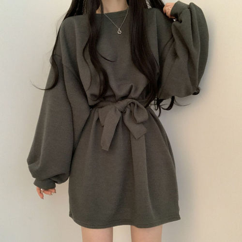 2024 early spring new Korean ghost horse girl loose and slim lantern sleeve long-sleeved dress for trendy little women