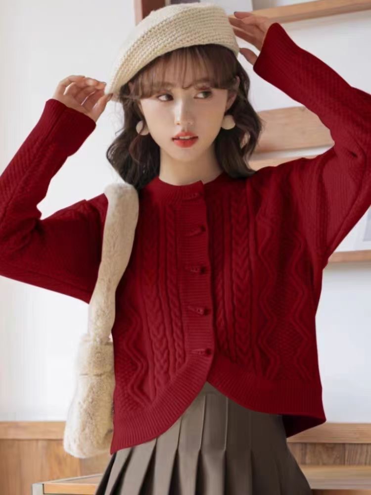 Korean style small fresh horn button twist knitted cardigan sweater for women spring new design unique thickened top