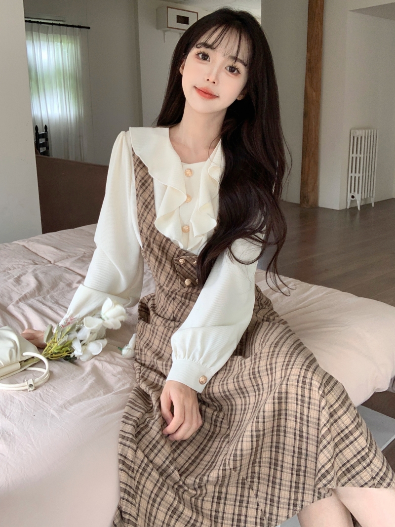 Plus size women's French retro plaid ruffle shirt fake two-piece dress autumn and winter slimming long skirt
