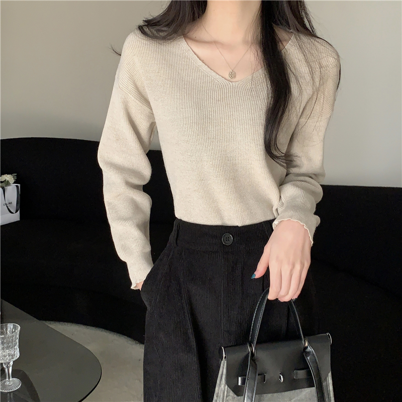 Real shot Korean style loose v-neck sweater long-sleeved pullover sweater for women