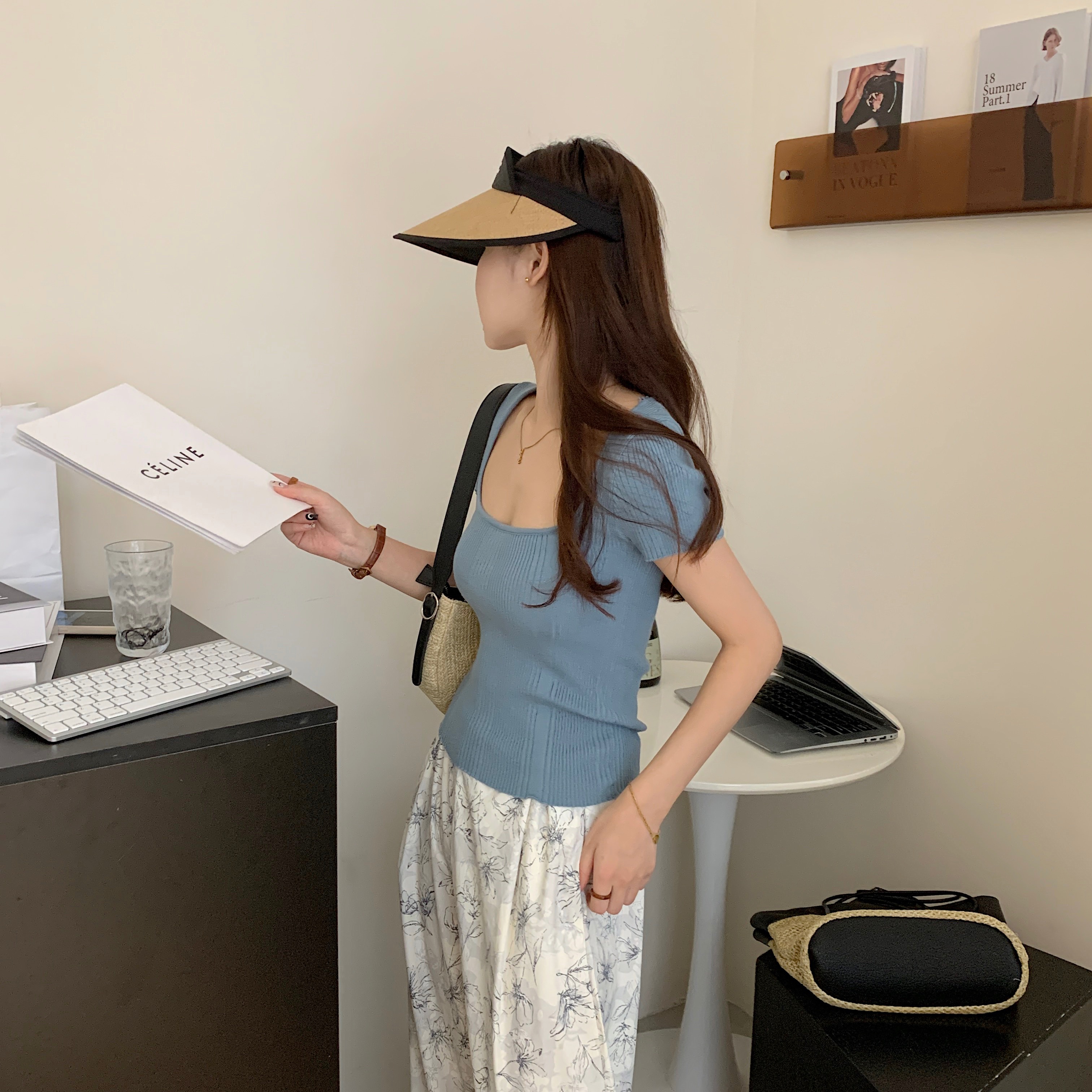 針織上衣修身打底衫女裝2023年夏季韓版新款深方領露鎖骨顯瘦短袖