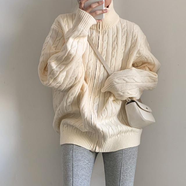 Real shot of large size autumn and winter retro twist sweater jacket for women with double-ended zipper lazy loose warm cardigan