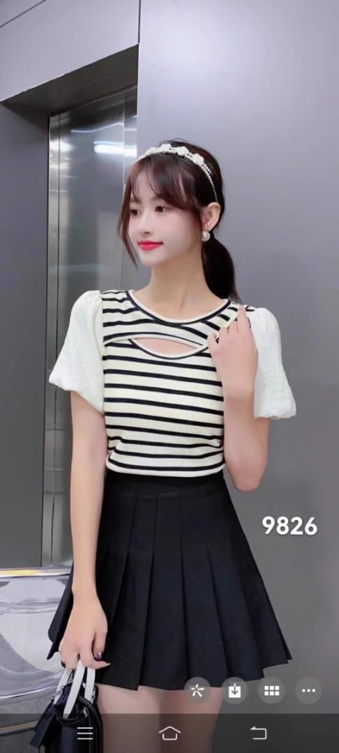 2023女款夏季新款雪紡泡泡袖t恤前面鏤空漂亮條紋別致獨特上衣潮