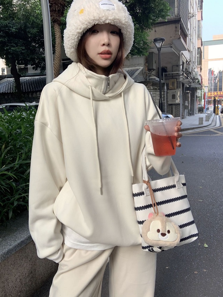 Real shot of lazy style loose oversize velvet thickened sweatshirt winter design stand-up collar hooded casual top