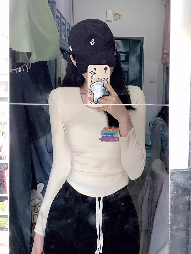 高級感黑色修身上衣潮ins女生秋冬超火德絨美式字母印花t恤打底衫