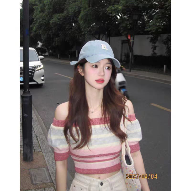 性感辣妹一字肩條紋短袖t恤女夏季薄款法式短款冰絲針織鎖骨上衣