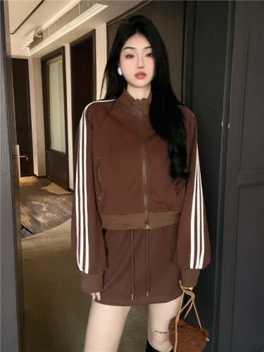 Actual shot of new design retro American short sweatshirt jacket + high-waisted slim skirt of the same color