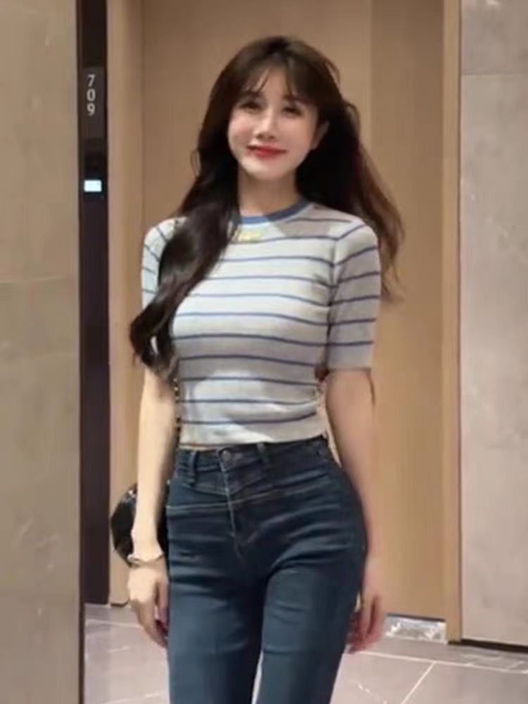 條紋短袖t恤女夏裝2023新款設計感小眾修身顯瘦氣質短款針織上衣