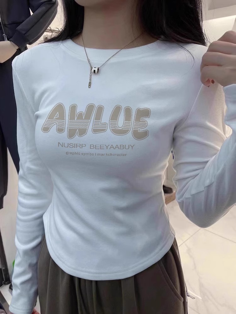 美式復古圓領t恤上衣女時尚chic內搭德絨加厚修身顯瘦打底衫冬季