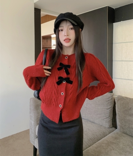 Actual shot of new autumn and winter style small fragrant bow twist sweater long-sleeved knitted cardigan women's jacket + skirt