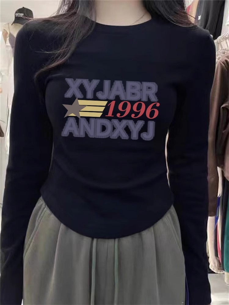 高級感黑色修身上衣潮ins女生秋冬超火德絨美式字母印花t恤打底衫