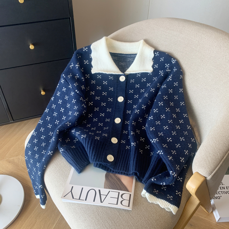 2024 spring style, age-reducing girlish style, patchwork contrasting color doll collar sweater for women, fashionable floral thickened sweater