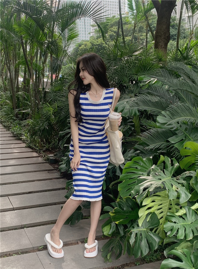 2023夏季條紋韓系寬鬆背心裙無袖溫柔風洋氣中長裙chic港味連衣裙