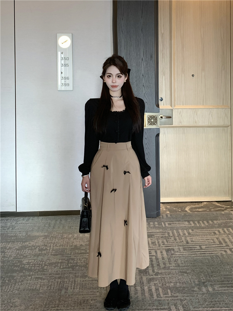 Real shot!  Knitted top outer suit new bow skirt two-piece suit