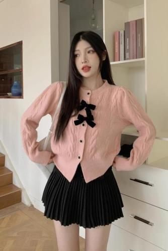 Actual shot of new autumn and winter style small fragrant bow twist sweater long-sleeved knitted cardigan women's jacket + skirt