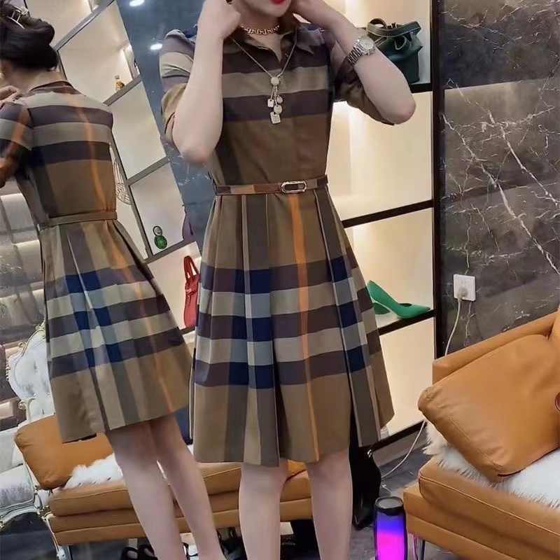 2023夏季網紅氣質修身顯瘦一步裙時尚英倫風格子襯衫連衣裙女