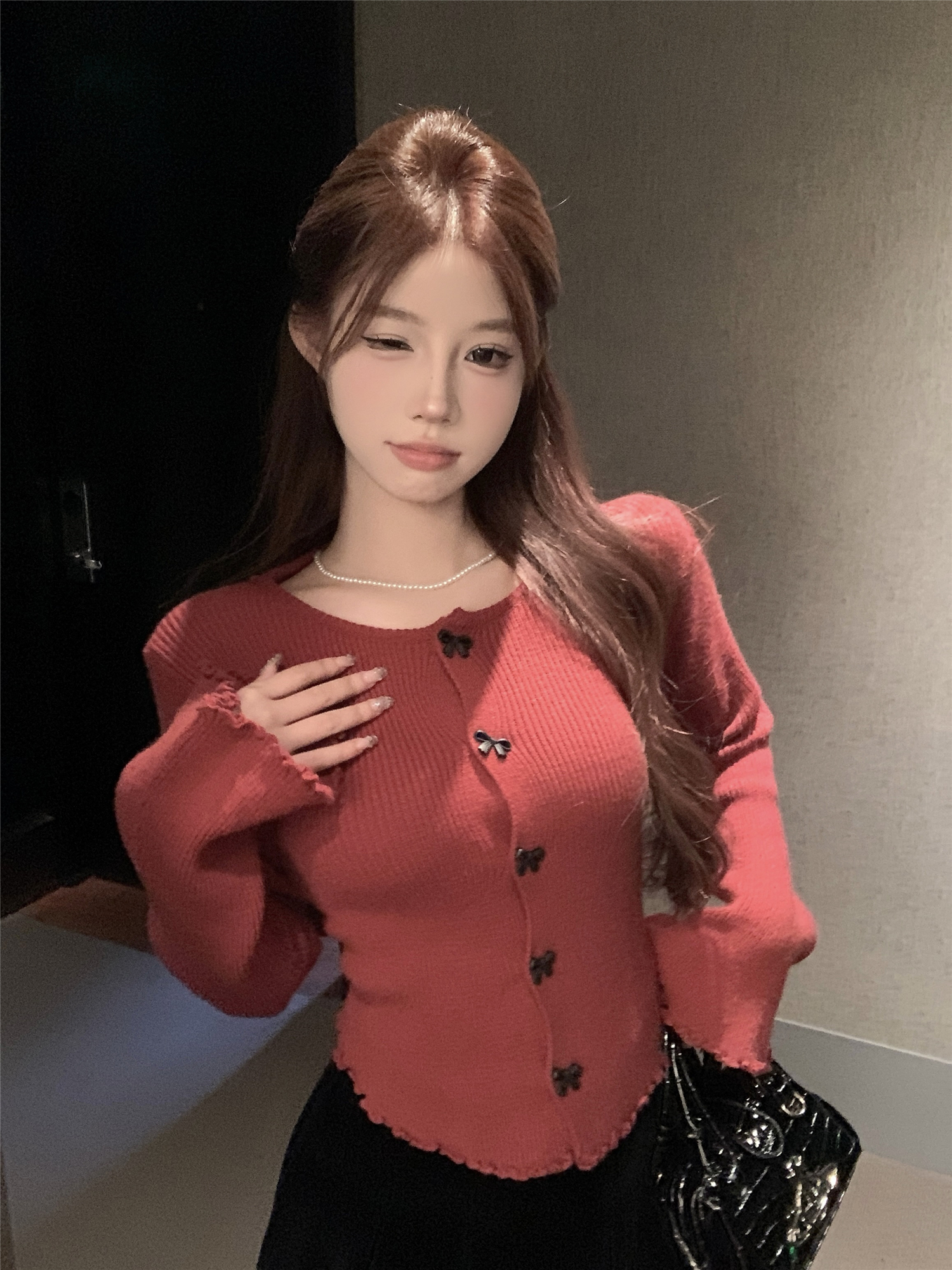 Actual shot~ Design niche Christmas round neck bow button short slim fit long-sleeved knitted cardigan