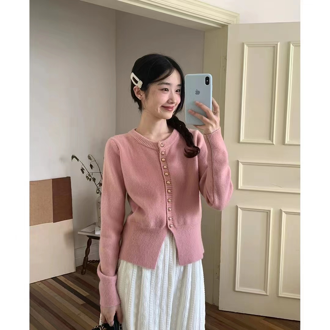 秋冬韓系法式復古修身收腰設計感針織衫女溫柔風綿羊絨毛衣外套